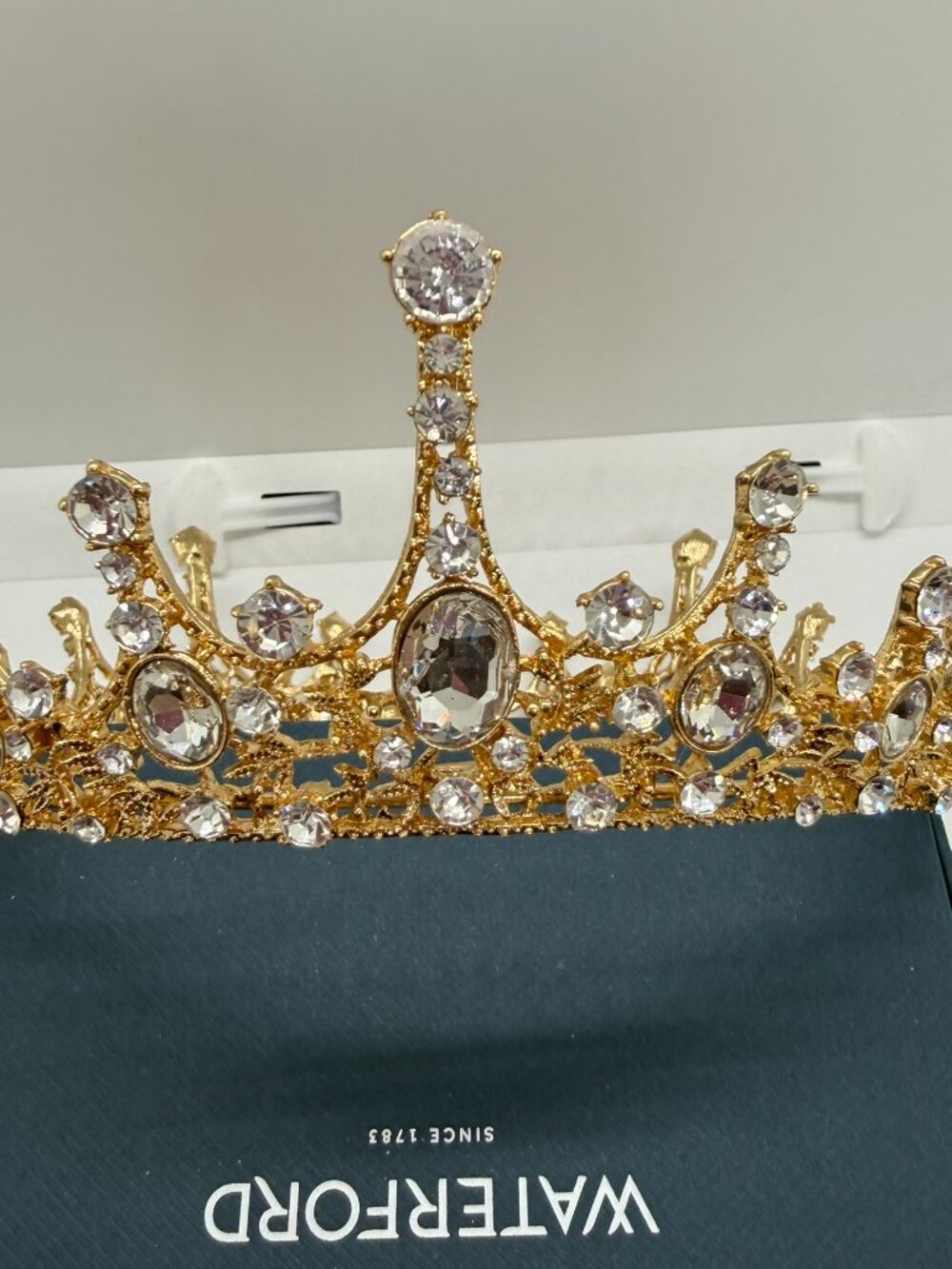 Crown - Picture 2 of 7
